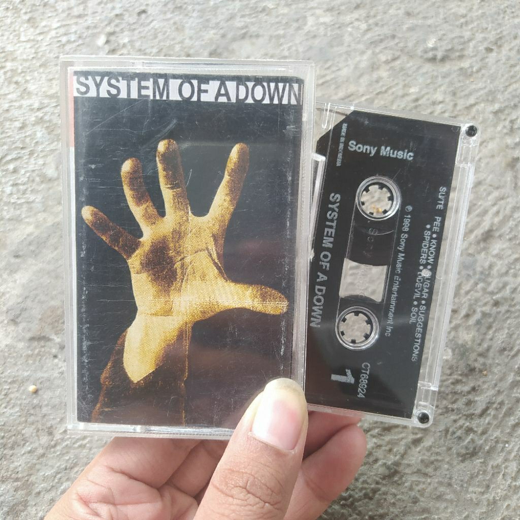 Kaset Pita System Of A Down - Self Titled
