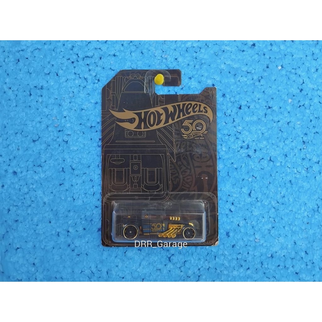 Hot Wheels Bone Shaker (Black) 50th