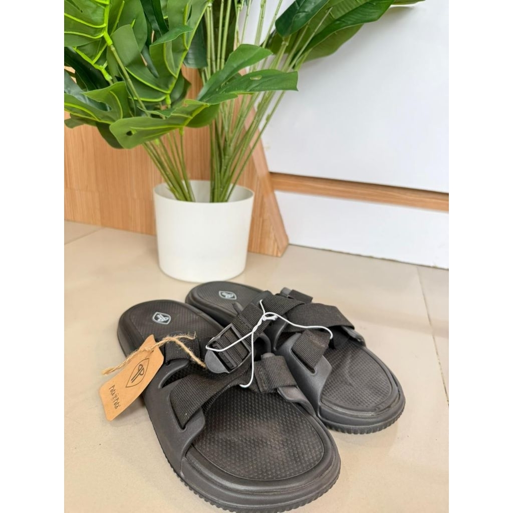 BATA SANDAL PRIA HITAM,ARMY