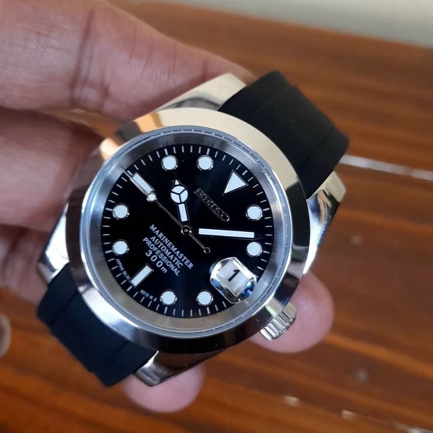 seiko mod explorer 39mm nh35 movement