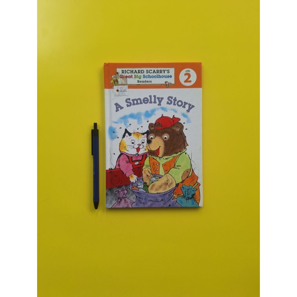 Richard Scarry A Smelly Story