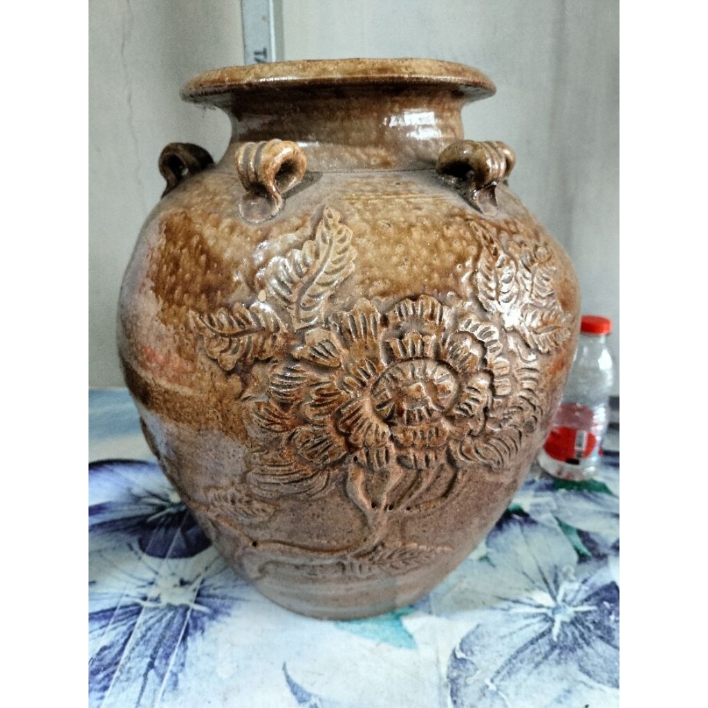 Guci kuno china keramik bunga tinggi32cm temuan