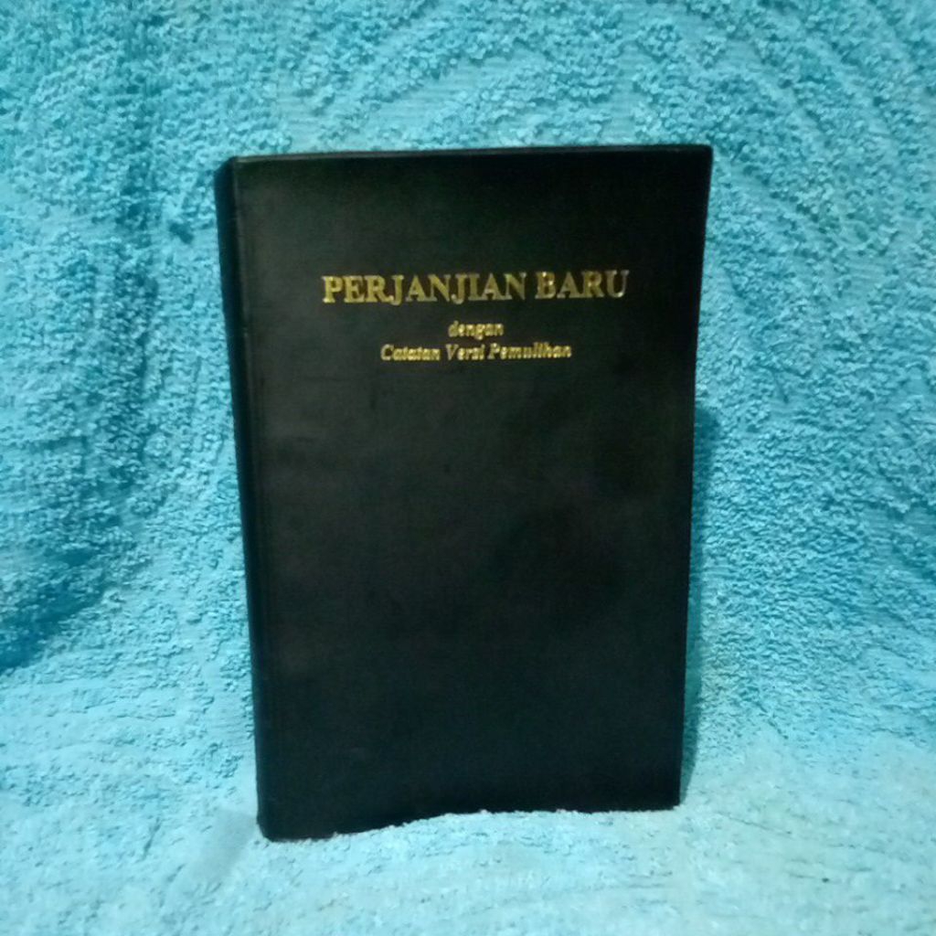 perjanjian baru dengan catatan versi pemulihan