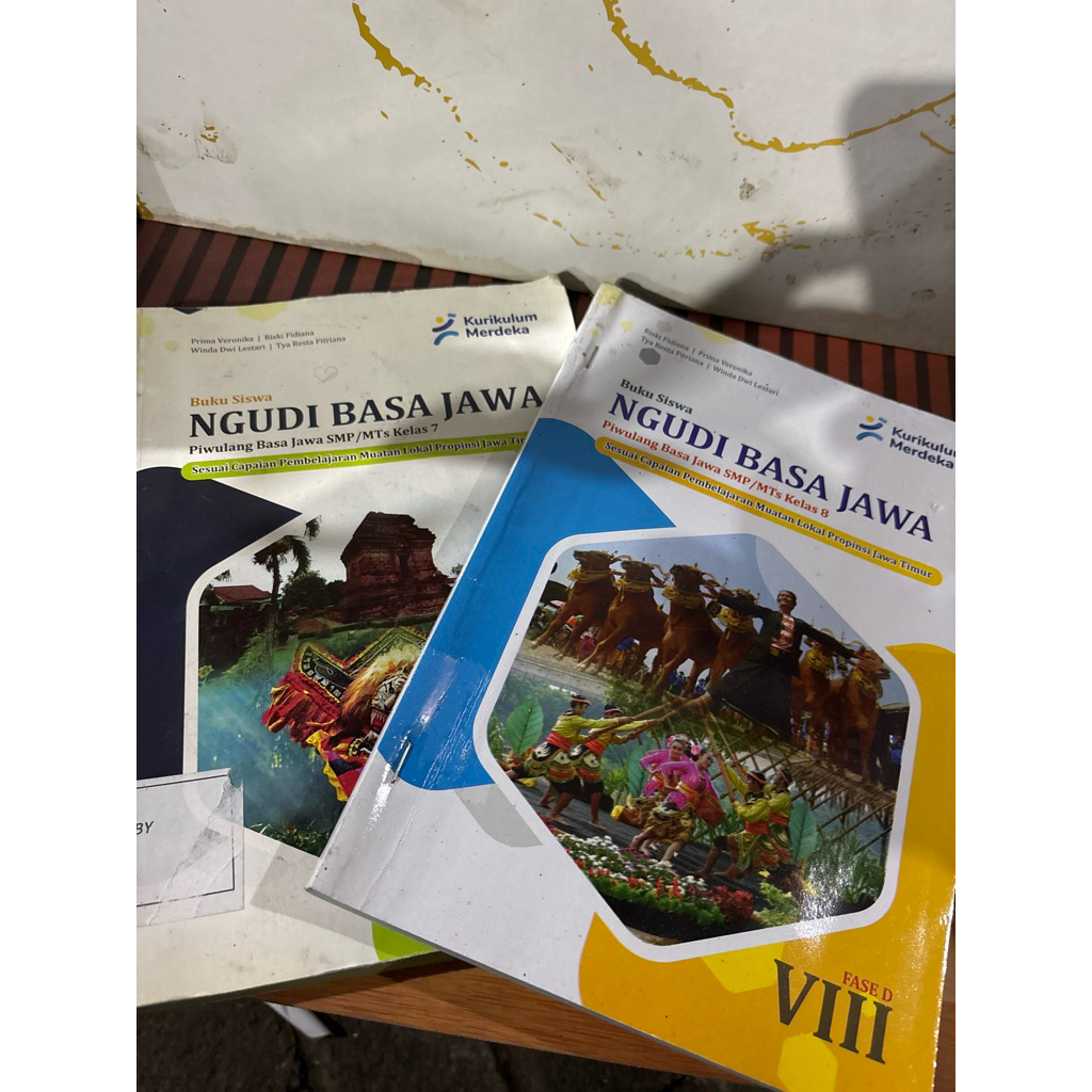 ngudi basa jawa kurmer kelas VII/VIII SMP/MTS