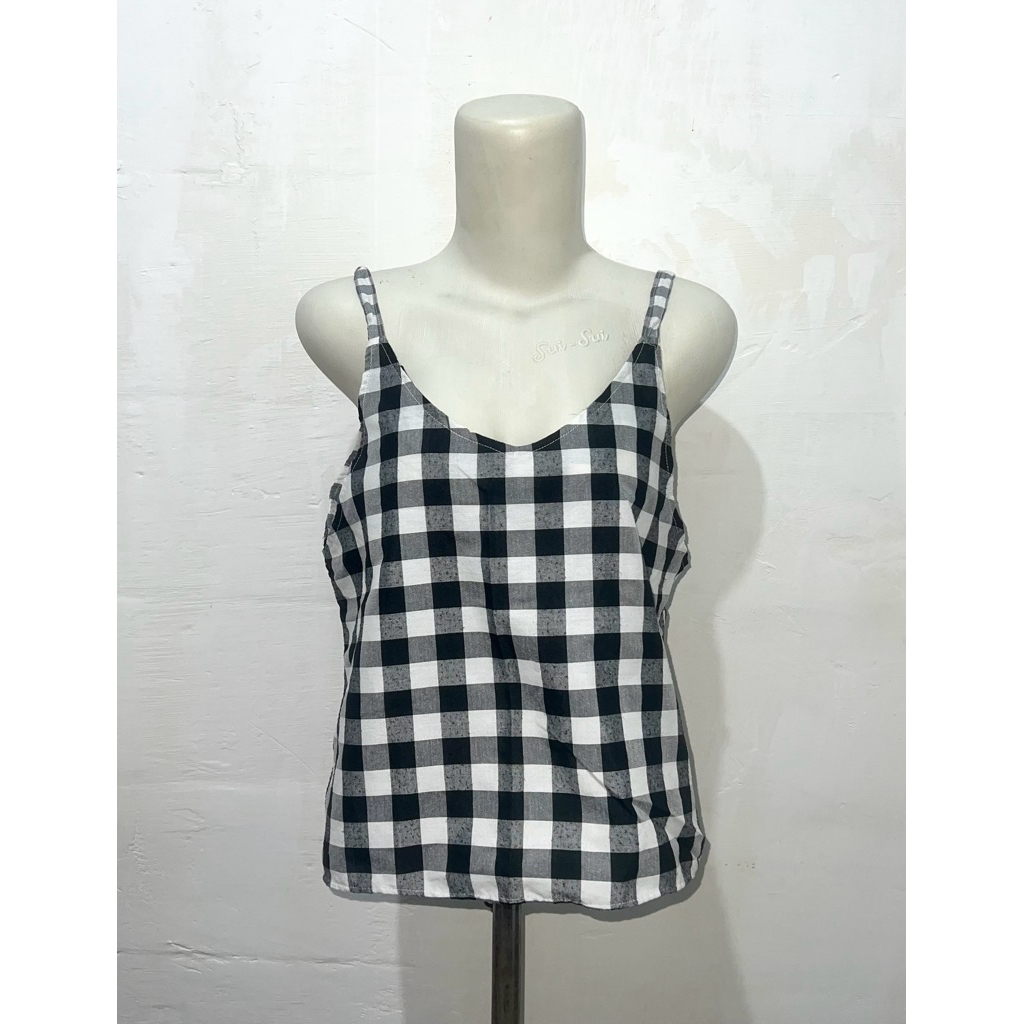 OUTER SEMI CROP KOTAK HITAM PUTIH | PLOVE DY