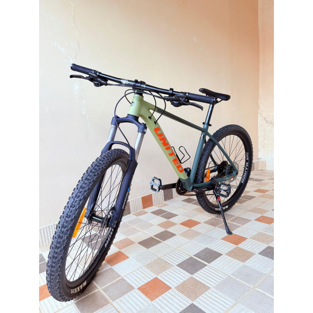 Sepeda United Clovis 3.00 Ukuran 27.5 Second Like New