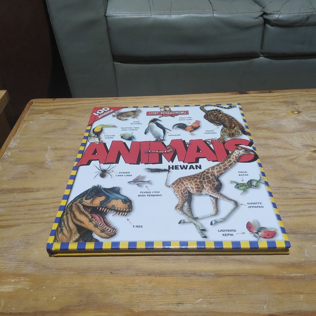 Buku Lihat Sekelilingmu Animals