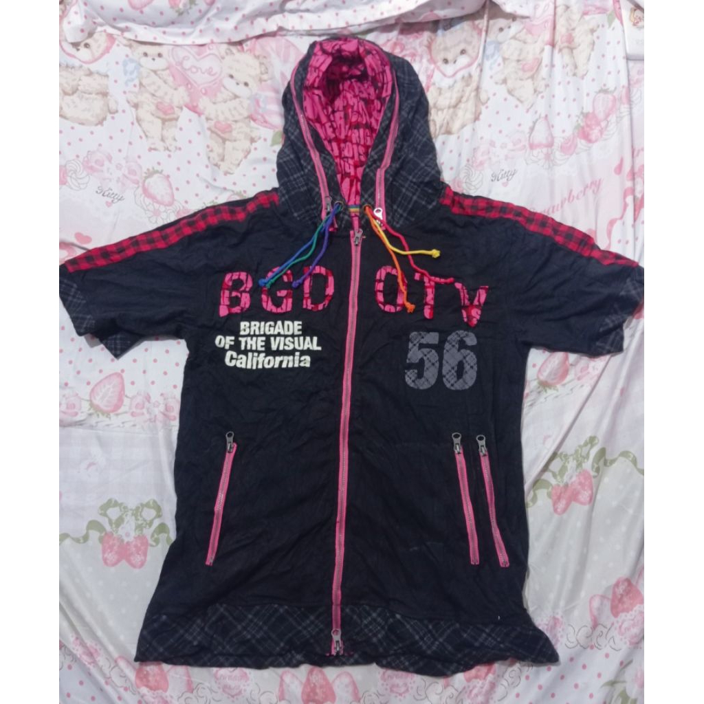 grunge / alt / punk top / brigade of the visual