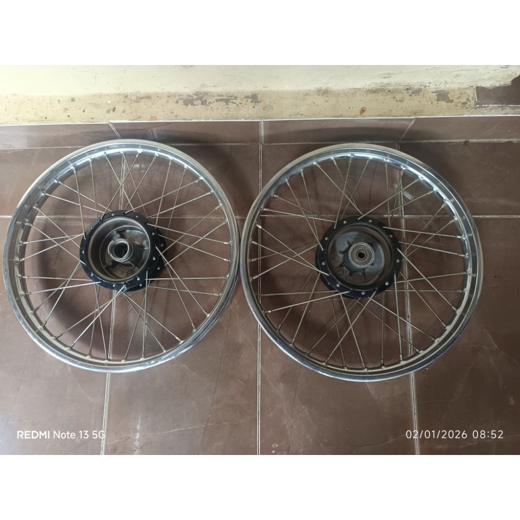 velk velg depan belakang tromol suzuki tornado suzuki shogun kebo suzuki cristal suzuki rc100 suzuki