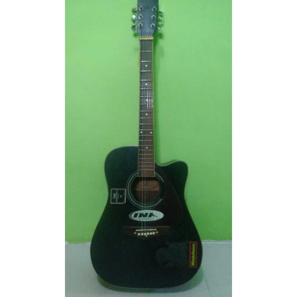 ( Preloved ) Gitar Yamaha F335 Hitam
