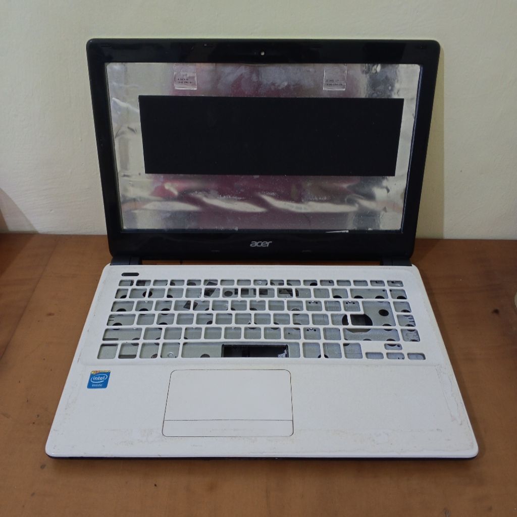 Kesing Casing Laptop Acer Aspire E1-410