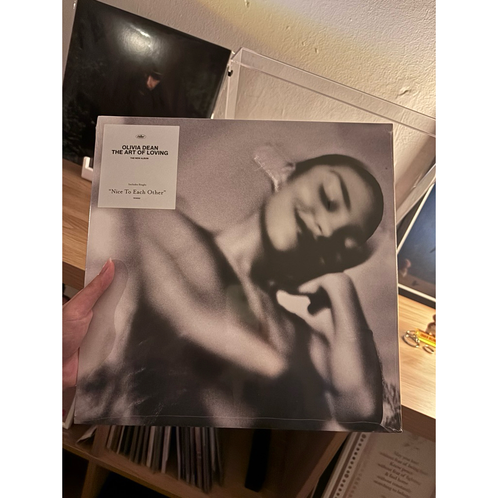 vinyl olivia dean the art of loving