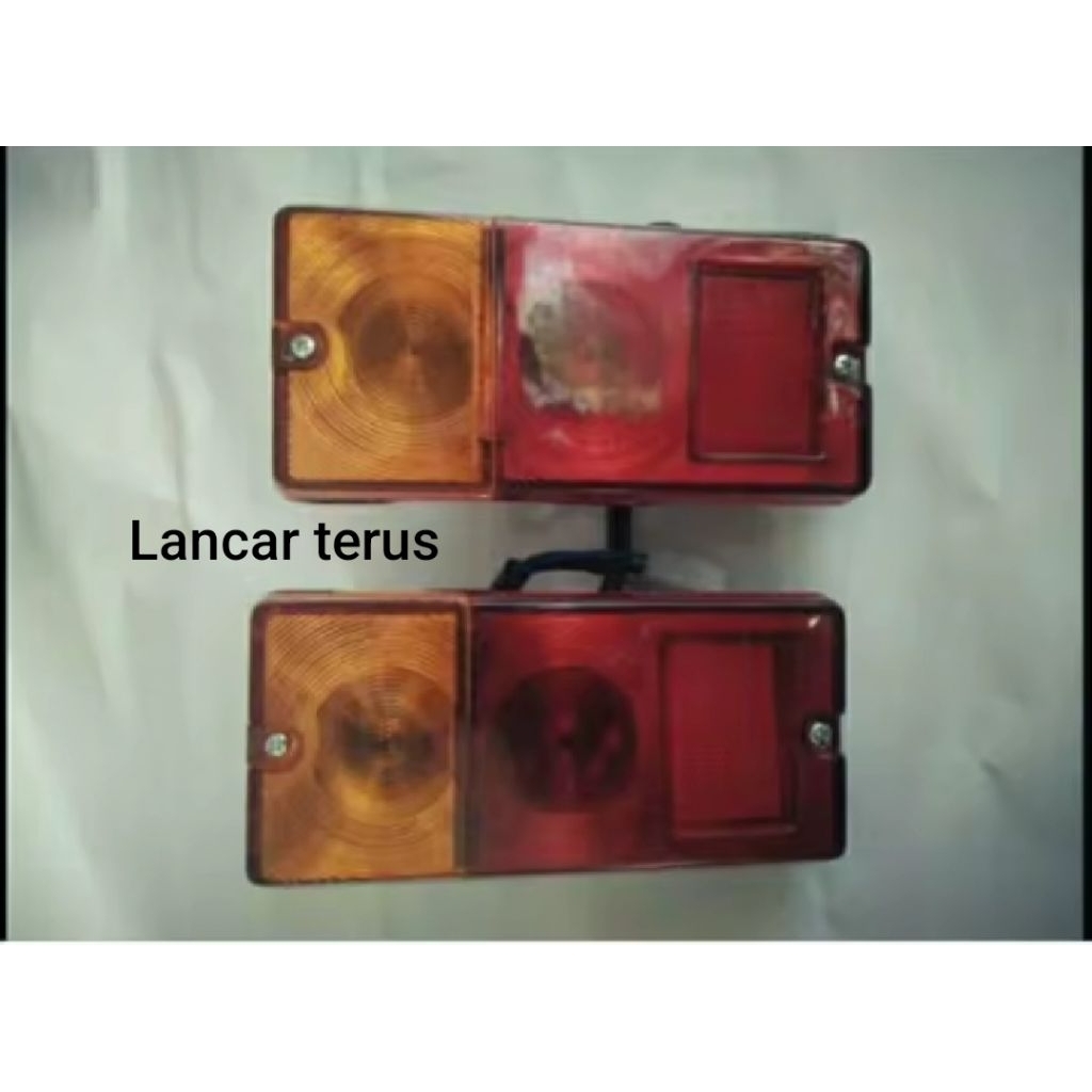 lampu stop daihatsu zebra 1.0 zebra S89 1,3 dan espass pick up sepasang plus bohlam