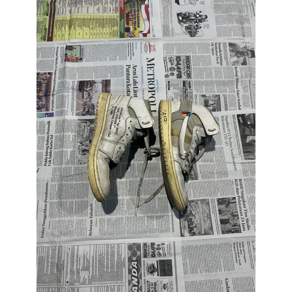 Sepatu NIKE AIR JORDAN x OFF WHITE NRG