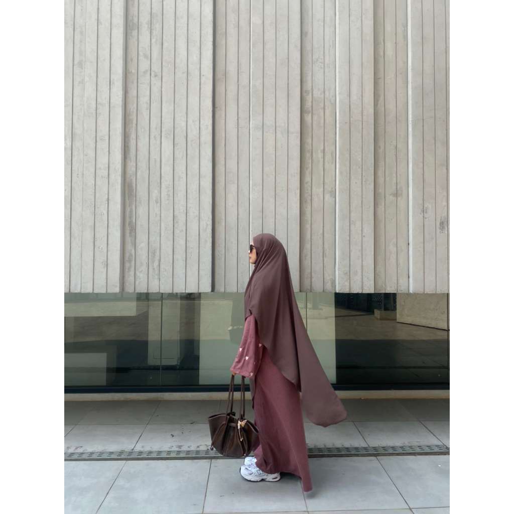 Abaya ONLY by: Yoora Sarah