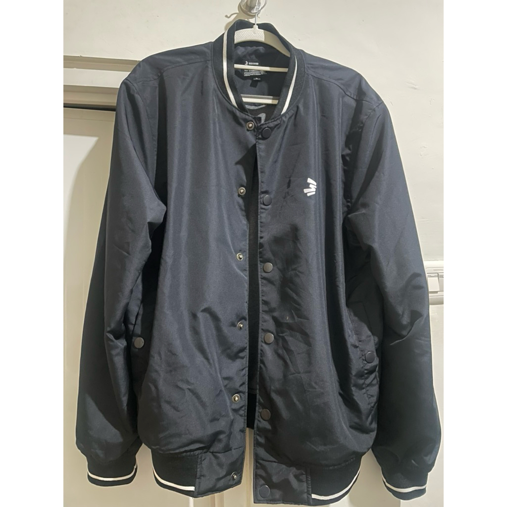 Preloved Jaket Bomber 3 second