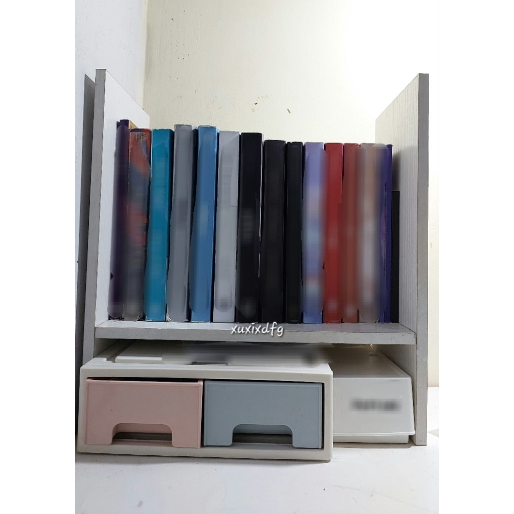 PRELOVED Muzy Rak buku mini portable kayu