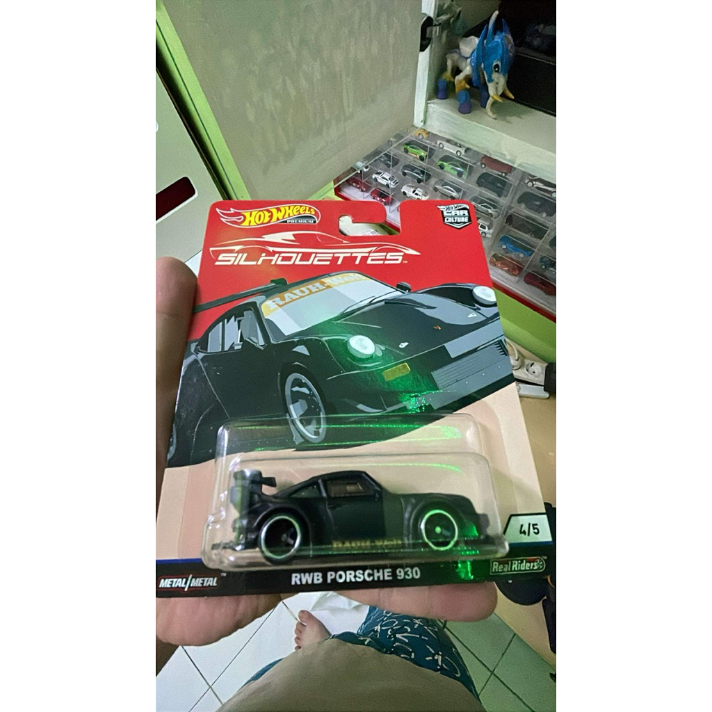 [FREE PROTECTOR] Hot Wheels Premium RWB Porsche 930 Hitam Silhouette Series Card Inter