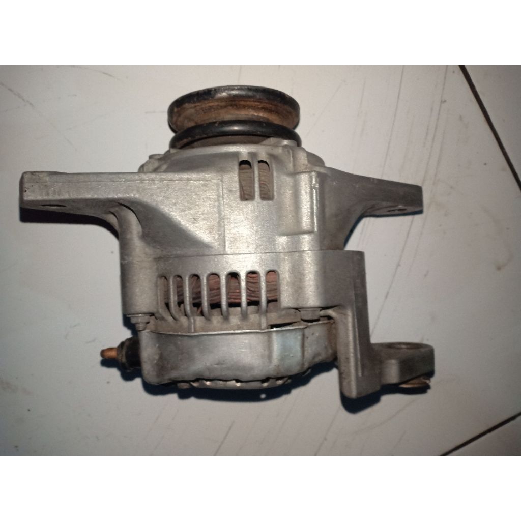 Dinamo Alternator/Pengisian Zebra/Espas  /Carry Copotan
