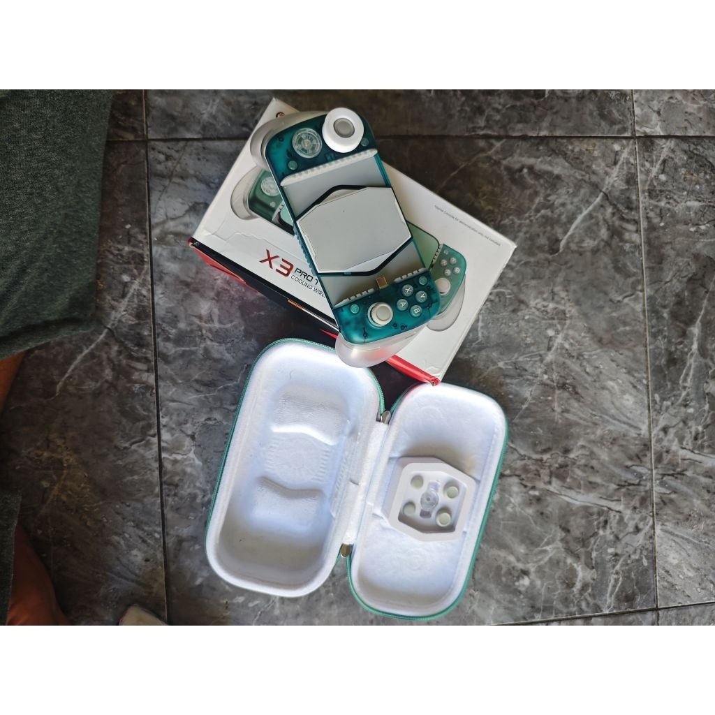 Gamesir x3 pro gamepad dengan cooler