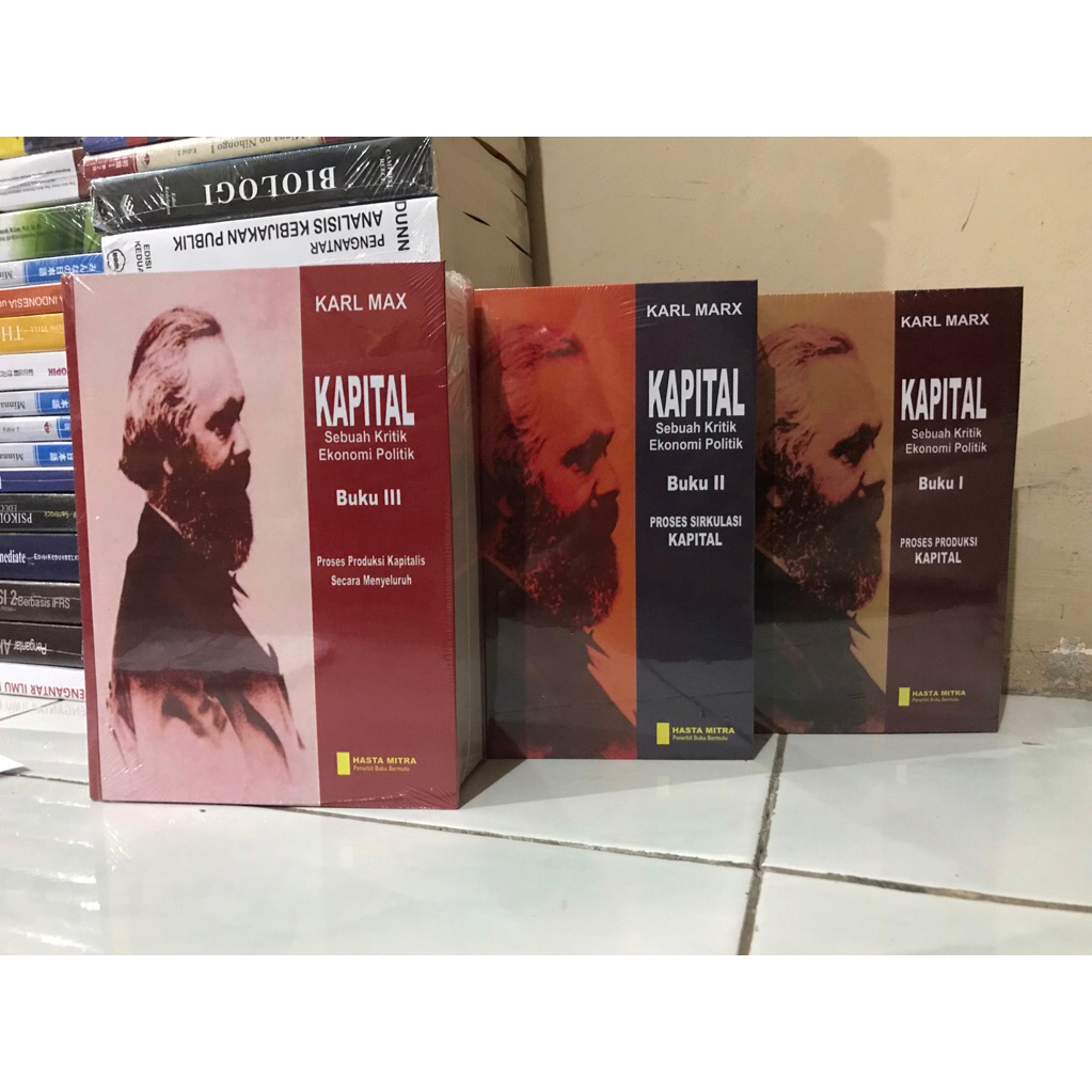 Paket Das kapital oleh Karl marx (Hard cover)