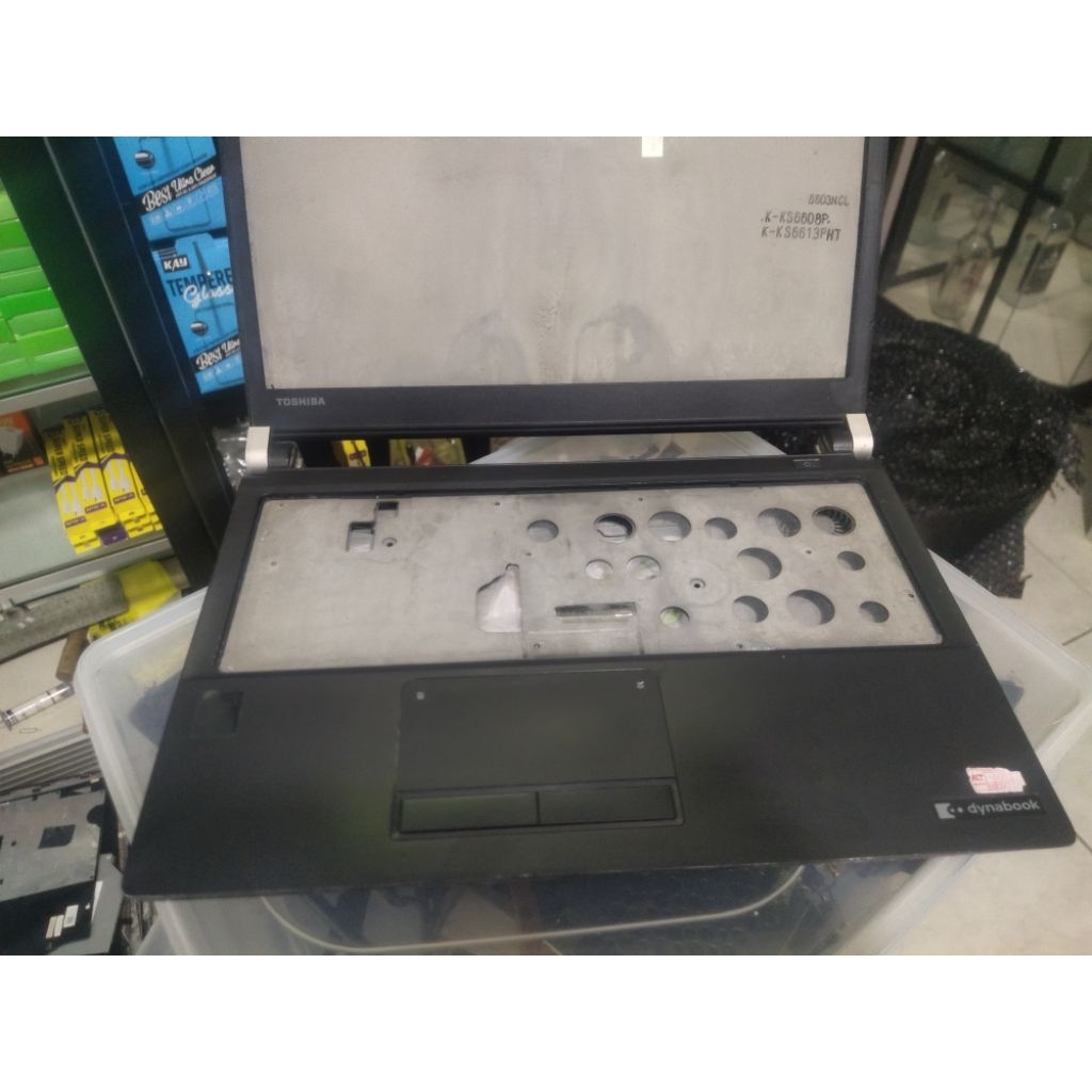 casing laptop dynabook R73