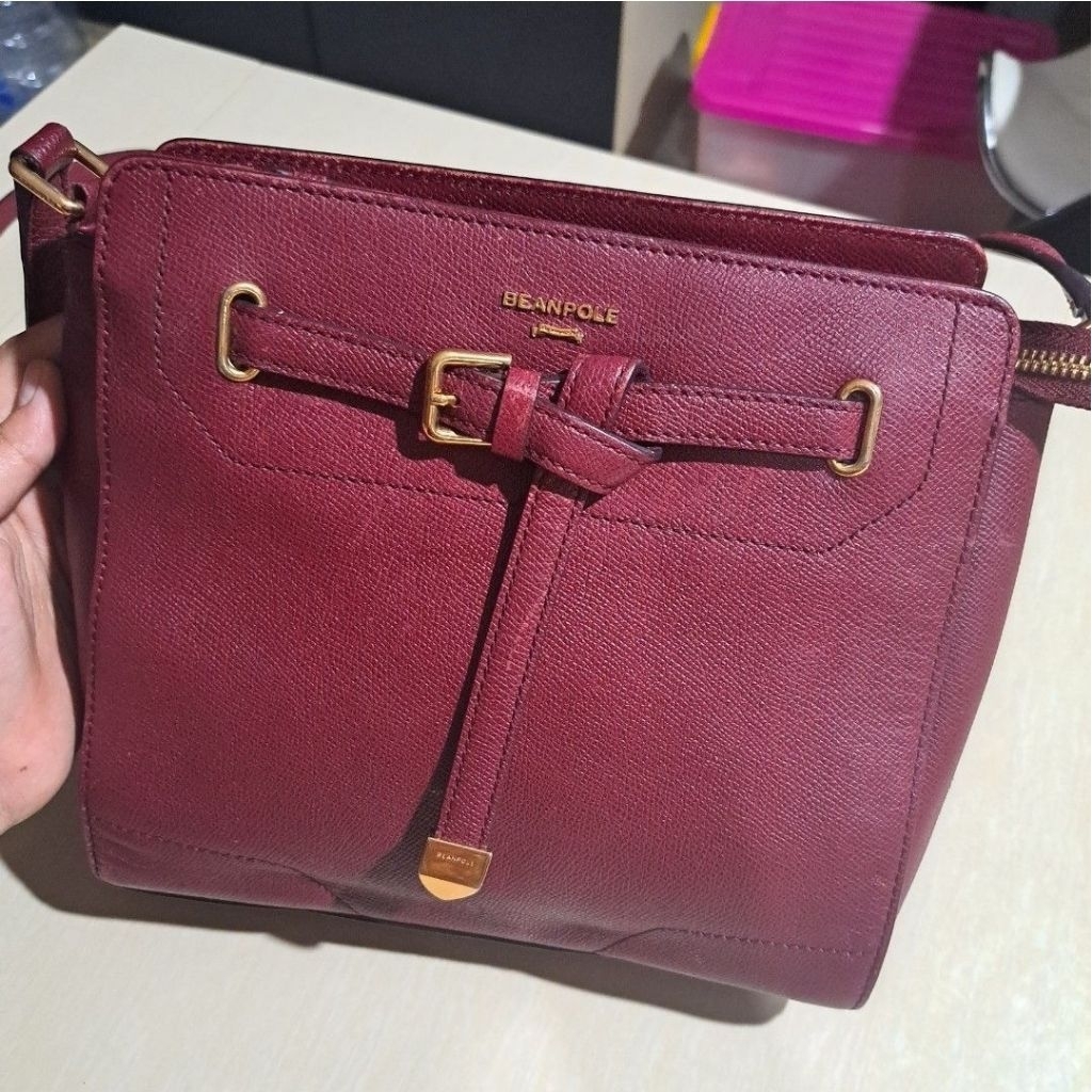 preloved tas Beanpole / preloved slingbag bean pole maroon