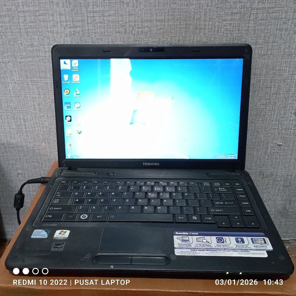 Laptop Toshiba Satellite C600 windows 7 Intel core 2 duo Ram2gb DDR3 HDD250 Lcd 14inc Normal Tested 