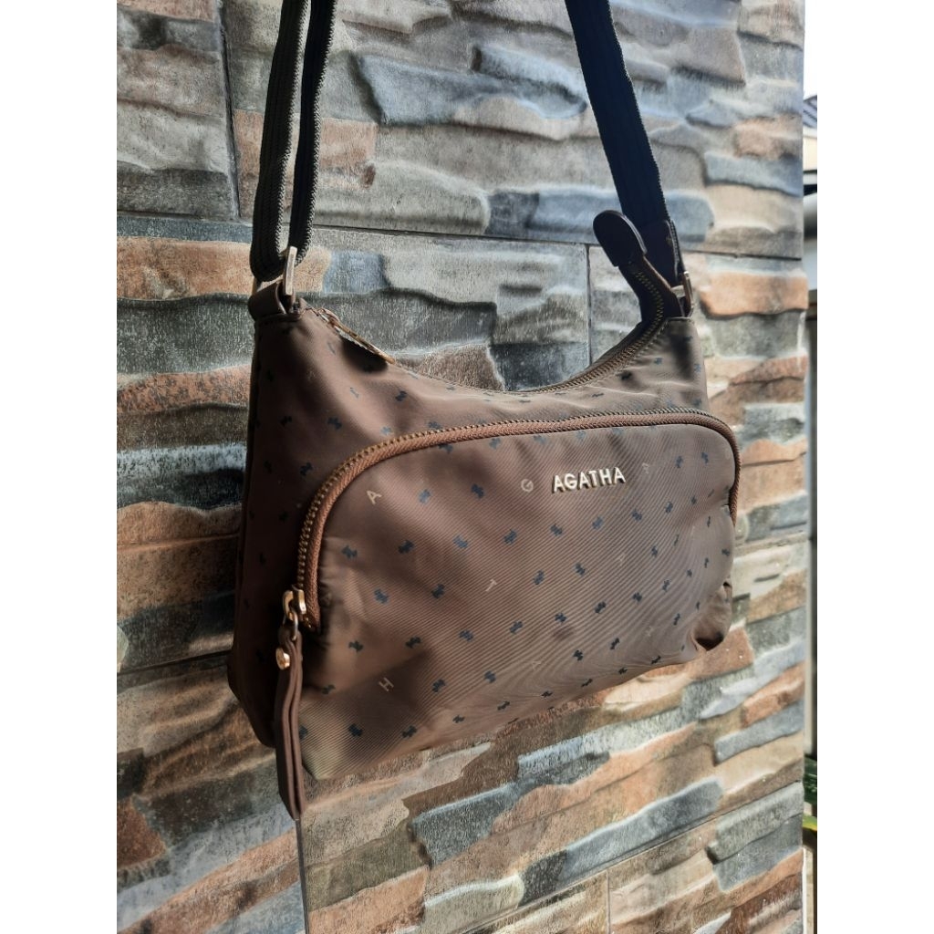 Sling Bag Cokelat AGATHA