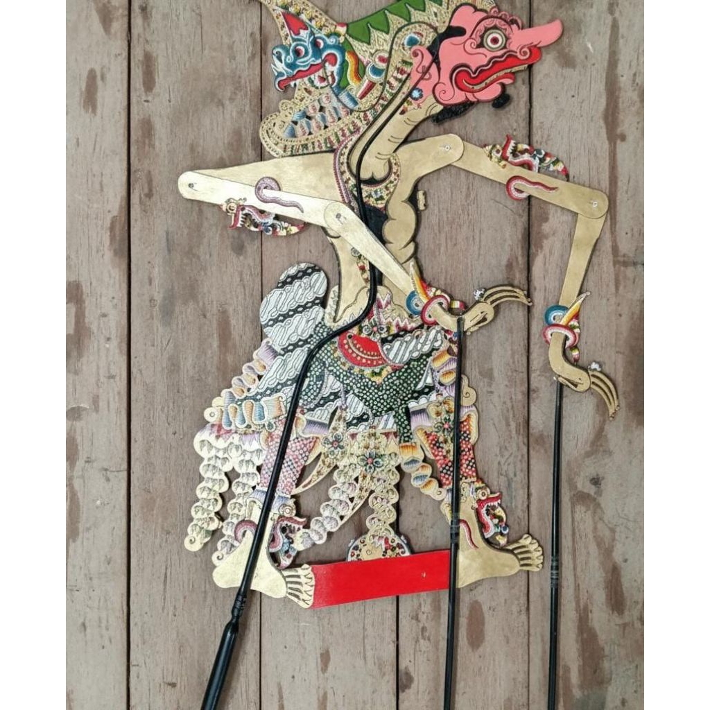 Wayang kulit dursosono gapit tanduk hitam