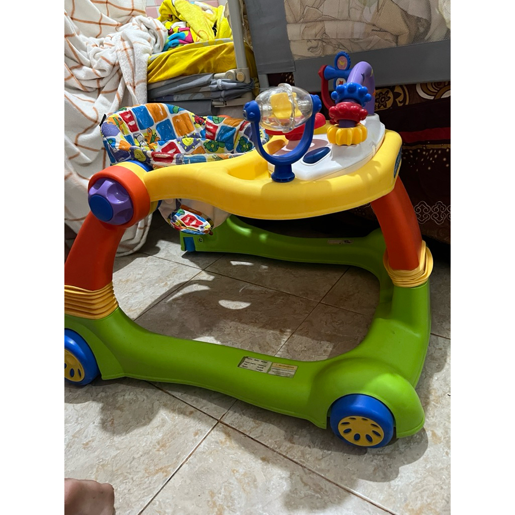 PRELOVED BABY WALKER BABYELLE