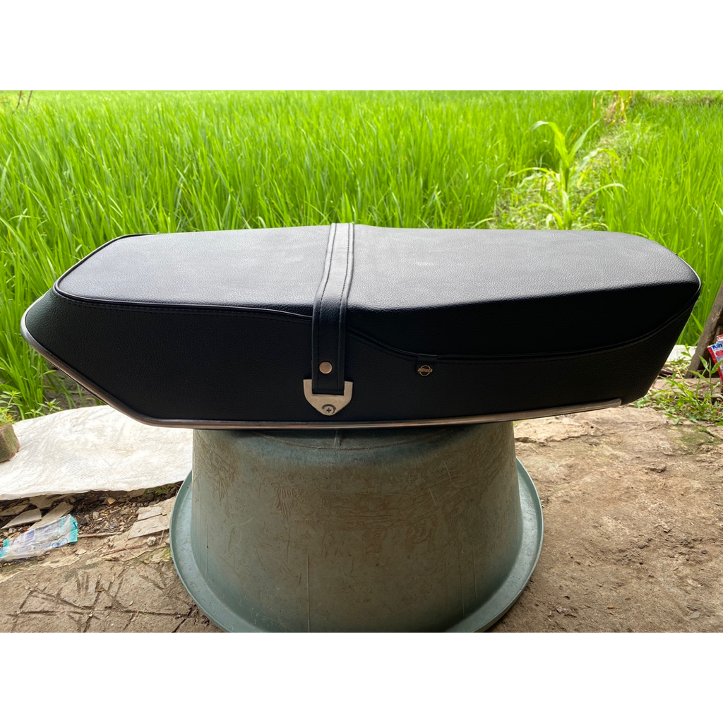 Jok GL100 MB tech Lantai putih NARITA