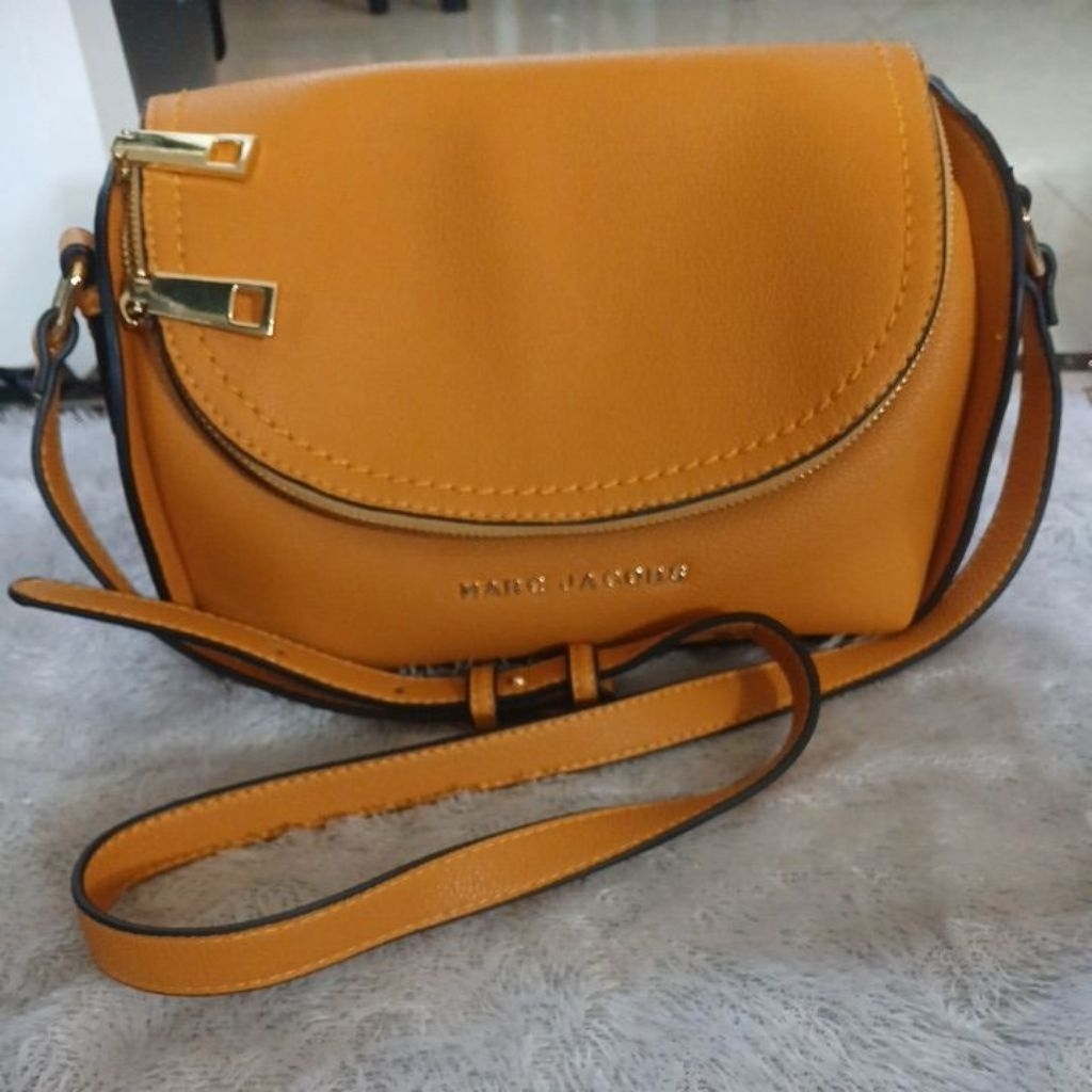 tas wanita slempang MJ warna kuning kunyit