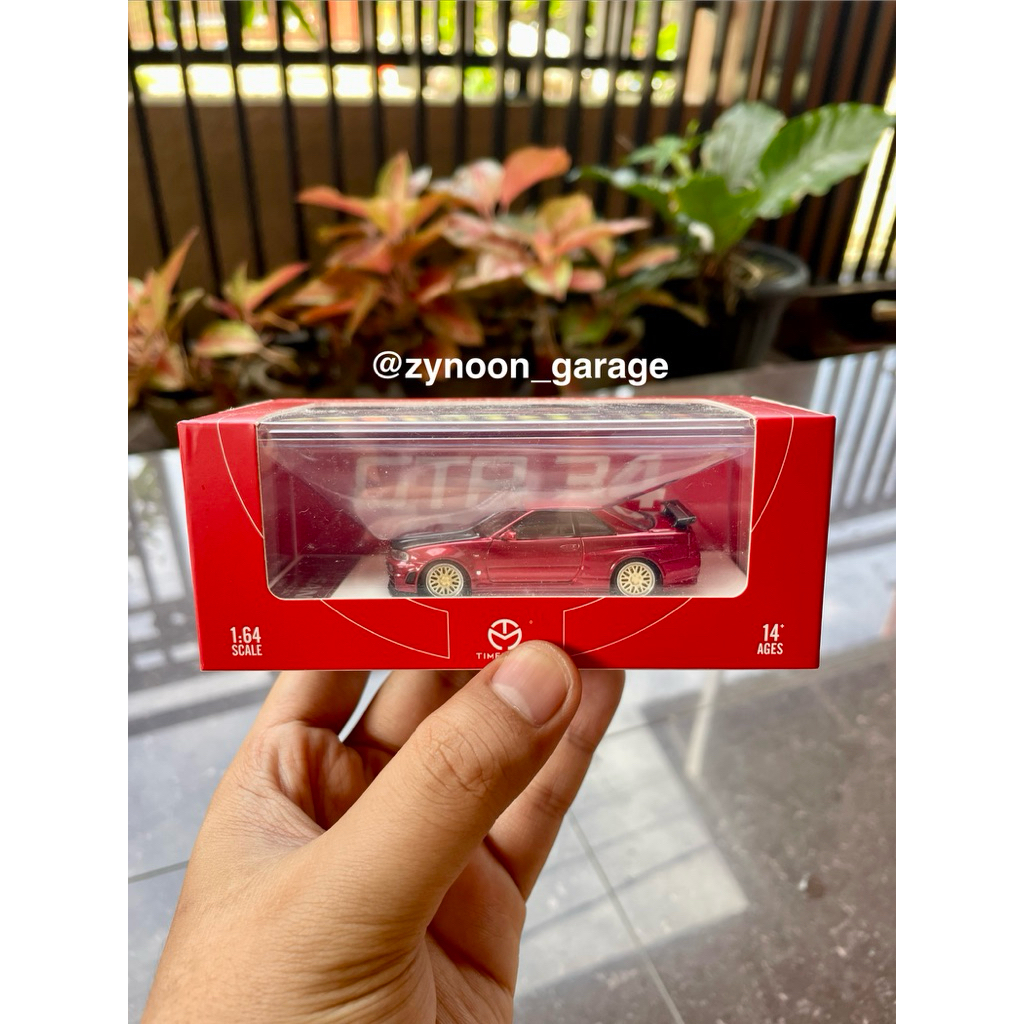 Time Micro Nissan Skyline GTR R-34 Red (Open Carbon Hood)