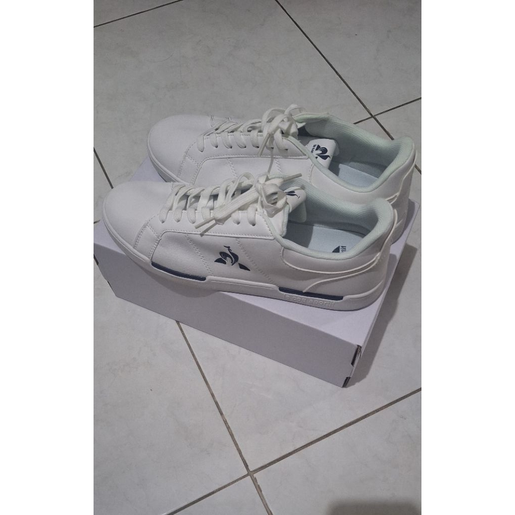 Sepatu Le Coq Sportif