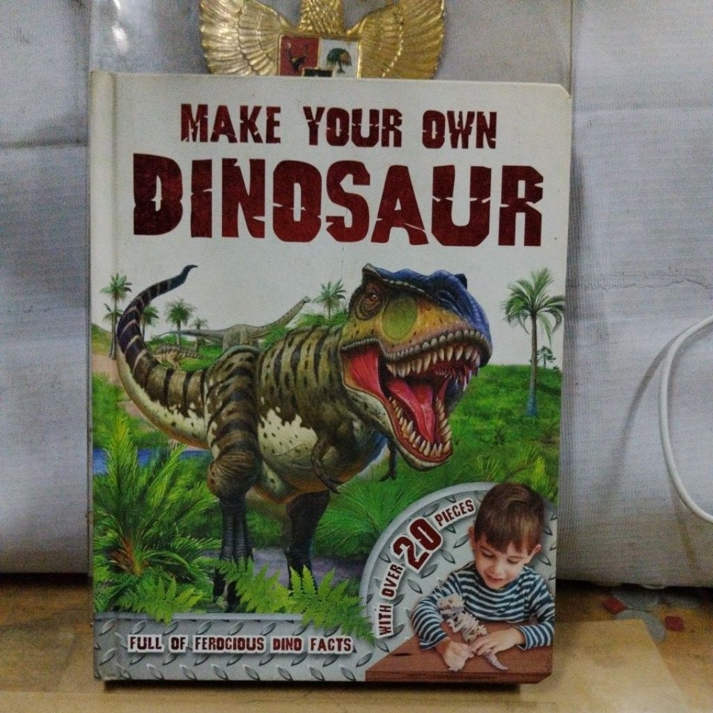 buku anak import, make your own dinosaur