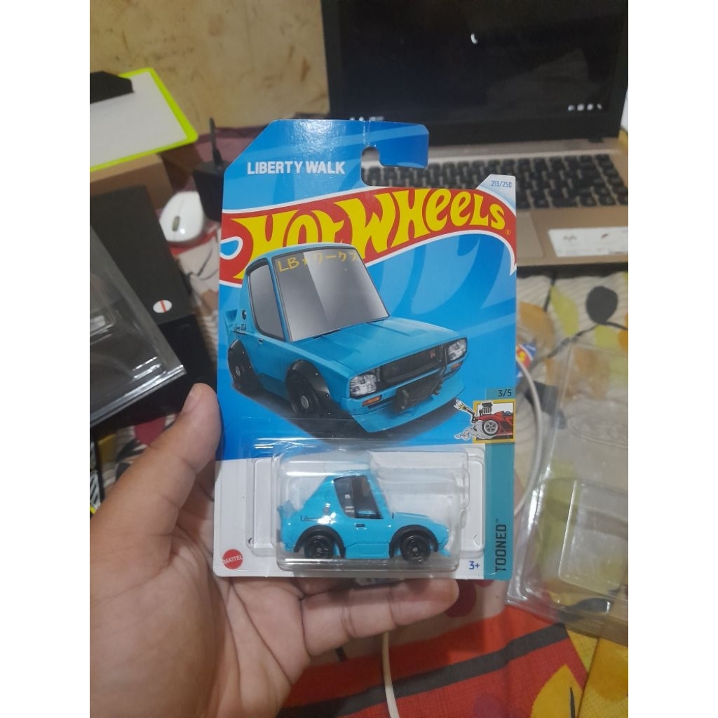 TOONED NISSAN SKYLINE LBWK BIRU