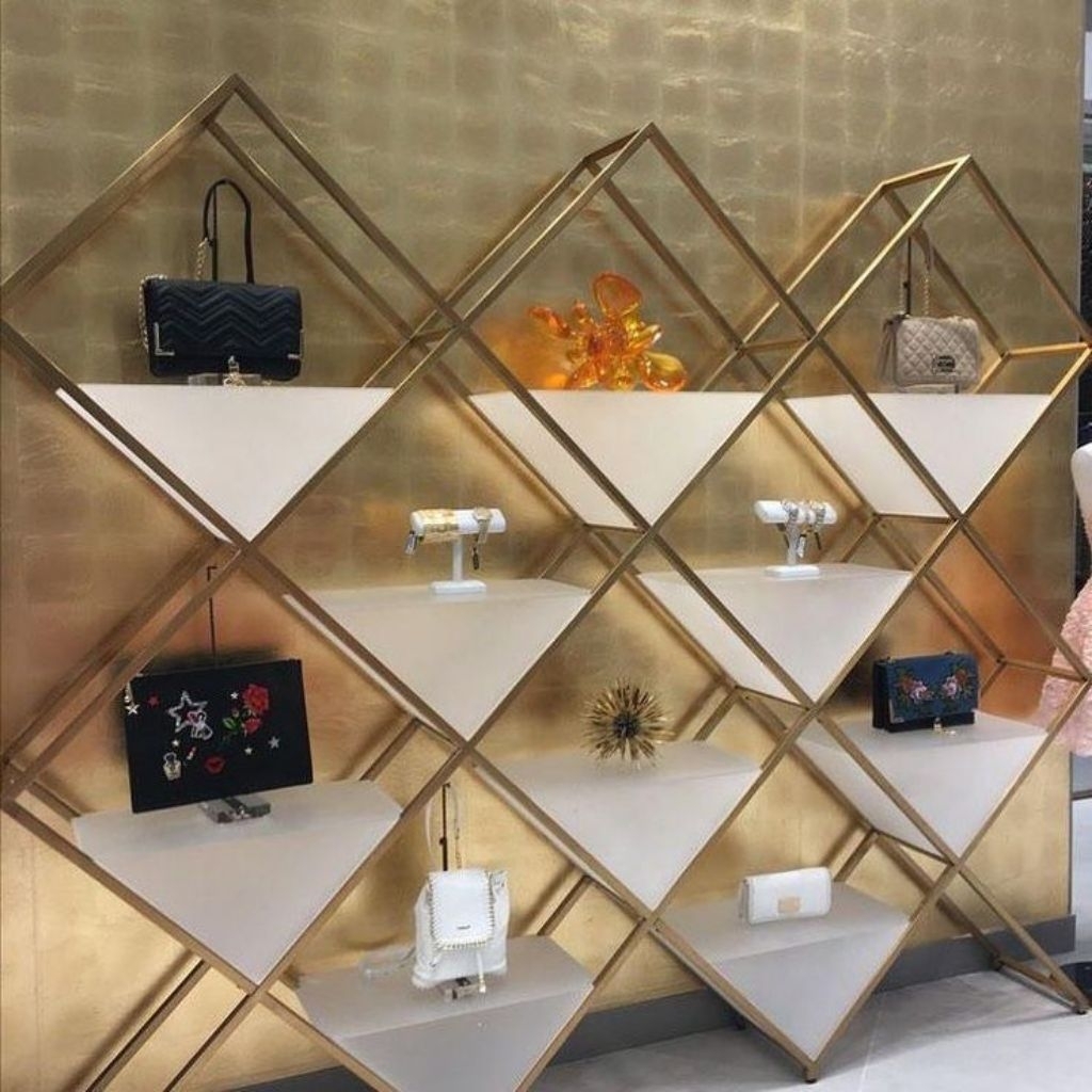 Rak Pajangan Segitiga Rak Pembatas Ruangan Rak Pajangan Bunga Atau Piala