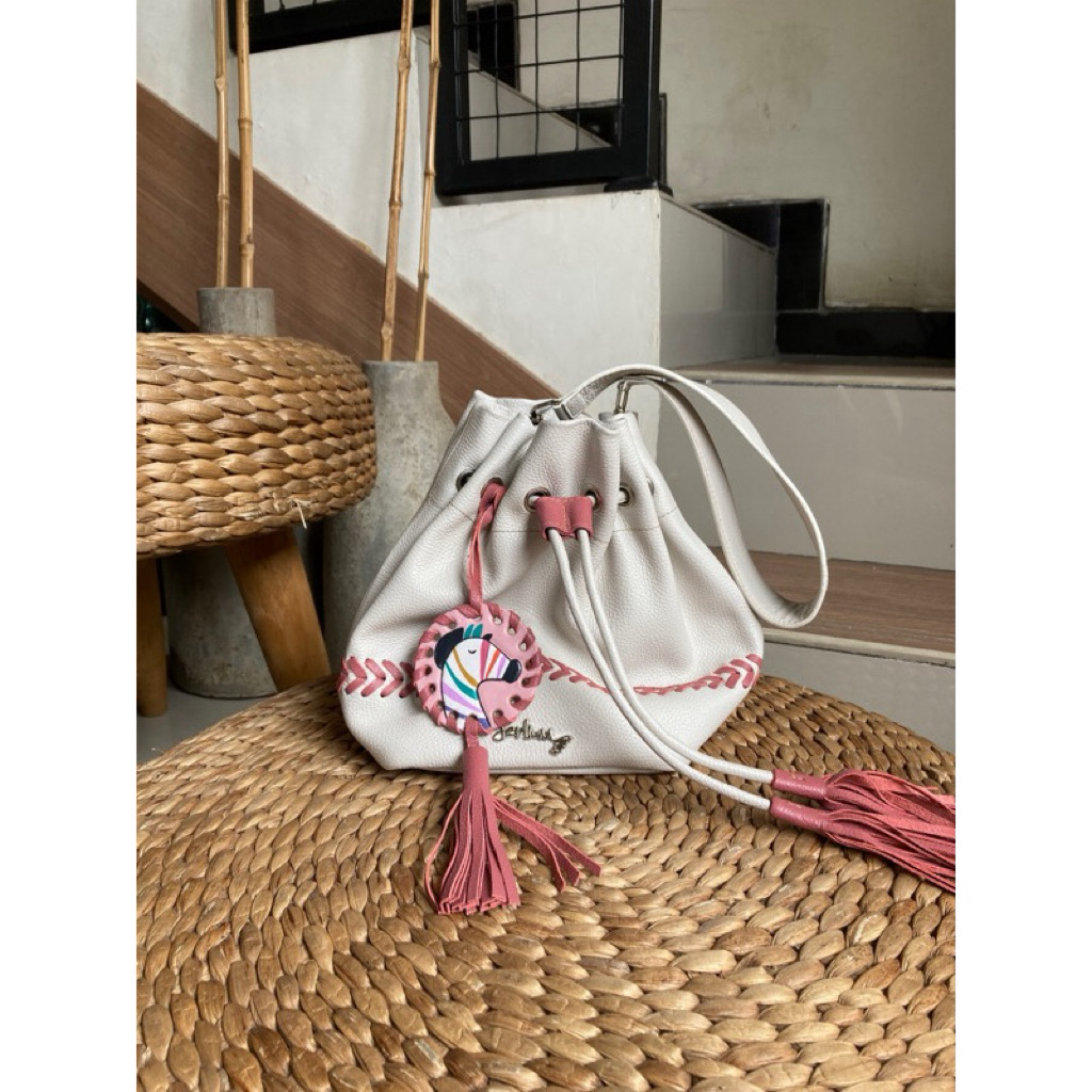 Preloved Tas Wanita Bucket Bag Kulit Asli Serlium Leather | Akari Sling Bag Kulit Sapi Original Prel