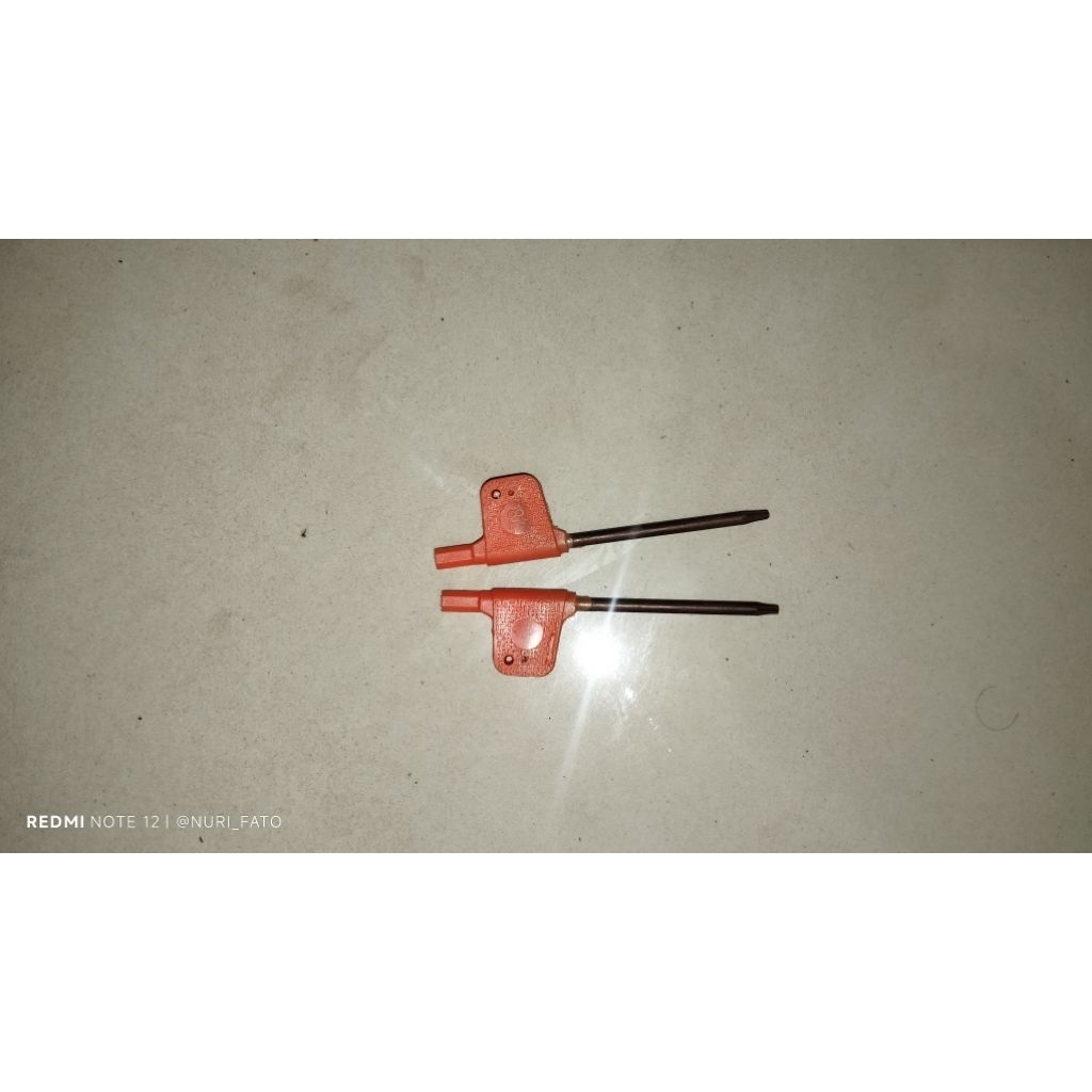 kunci bintang t8 / kunci bendera t8
