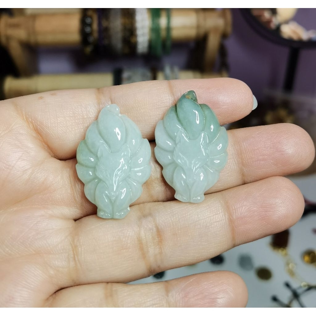 (Sertifikat) 9 Tails Fox Pendant Jadeite Jade Burma Type A