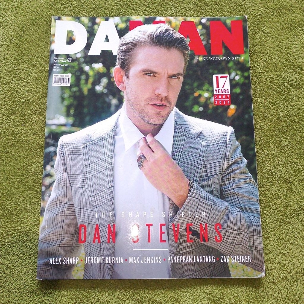 MAJALAH DAMAN MAKE YOUR OWN STYLE COVER DAN STEVENS
