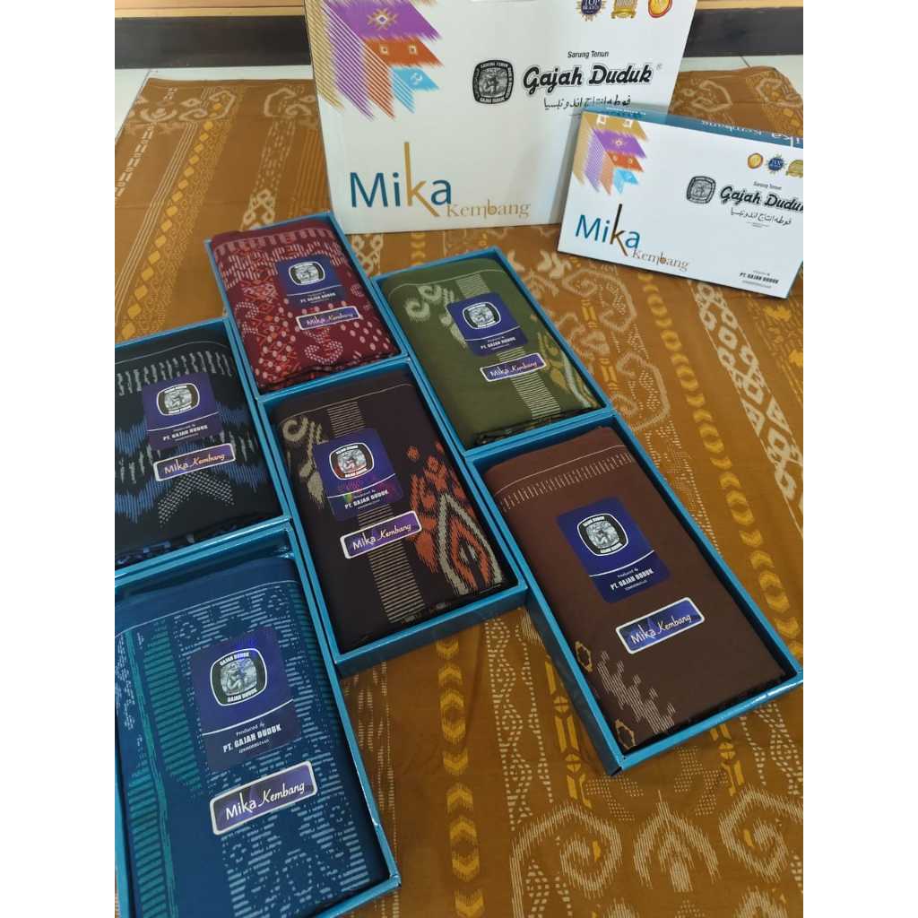 SARUNG GAJAH DUDUK MIKA KEMBANG
