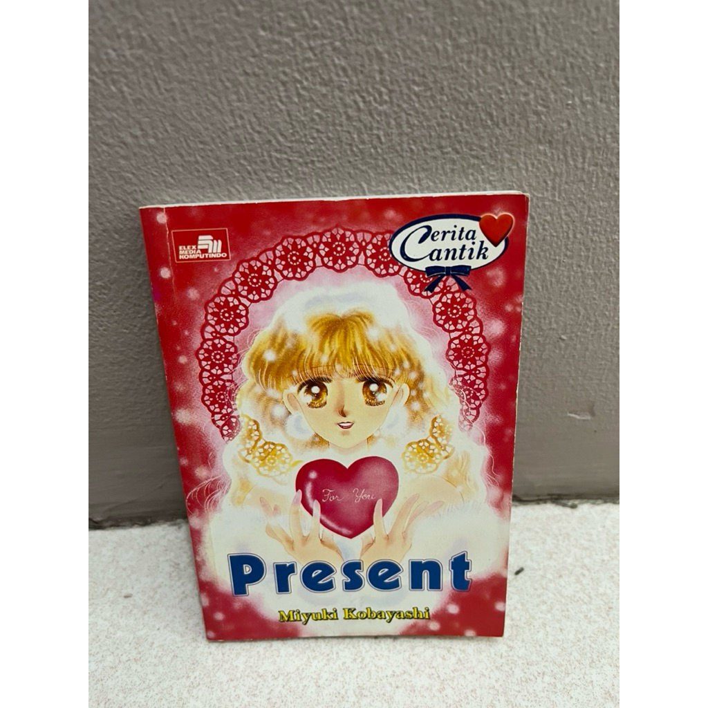 PRESENT CERITA CANTIK