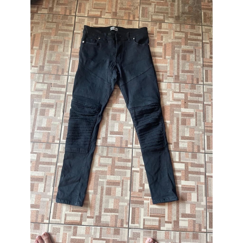 Black Biker Jeans By Yojuz