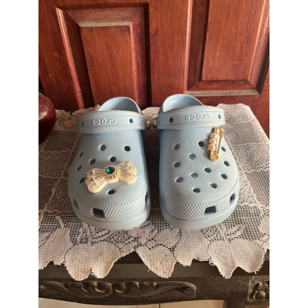 Sandal CROCS ICONIC COMFORT Wanita Original Authentic