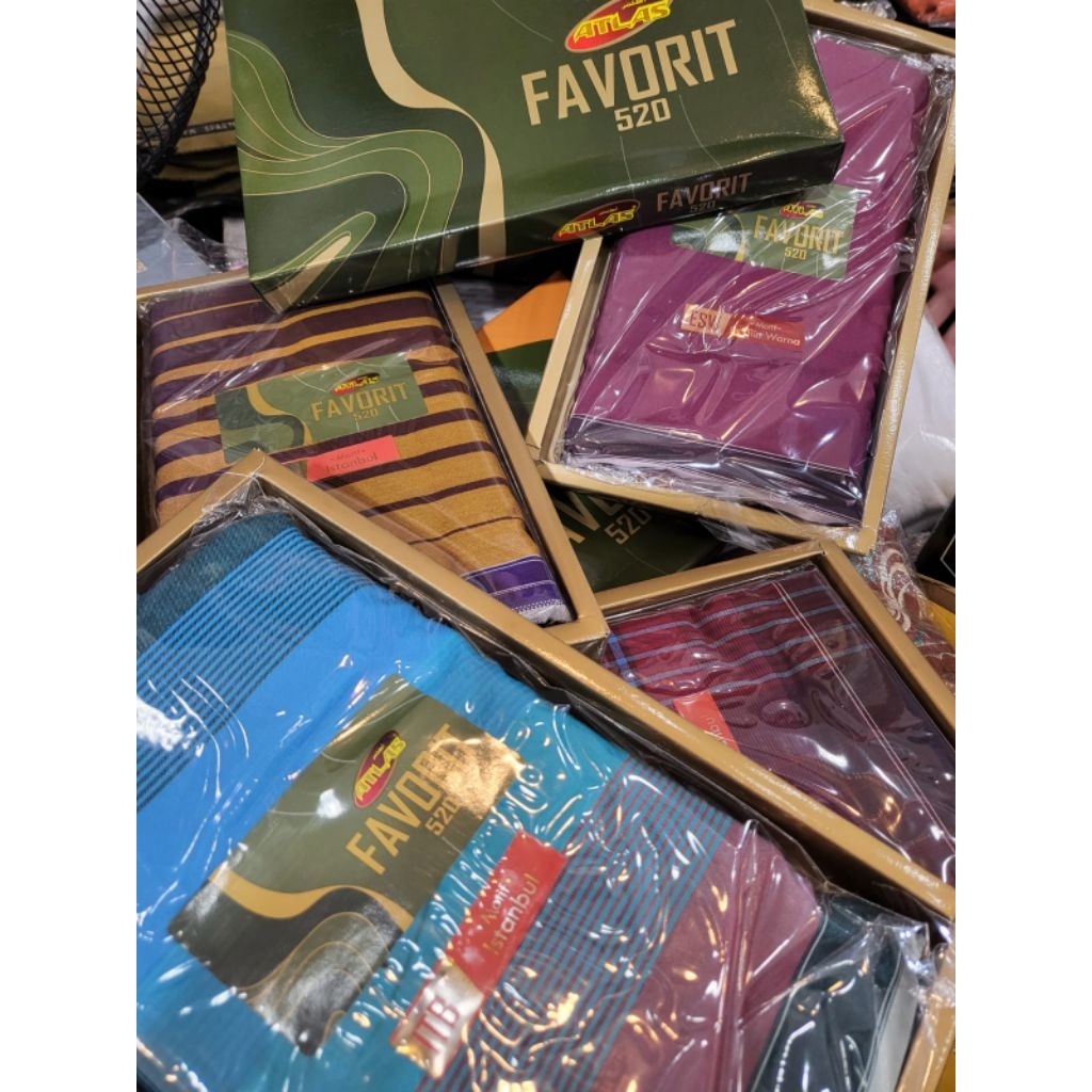 Sarung Tenun Atlas Favorit 520