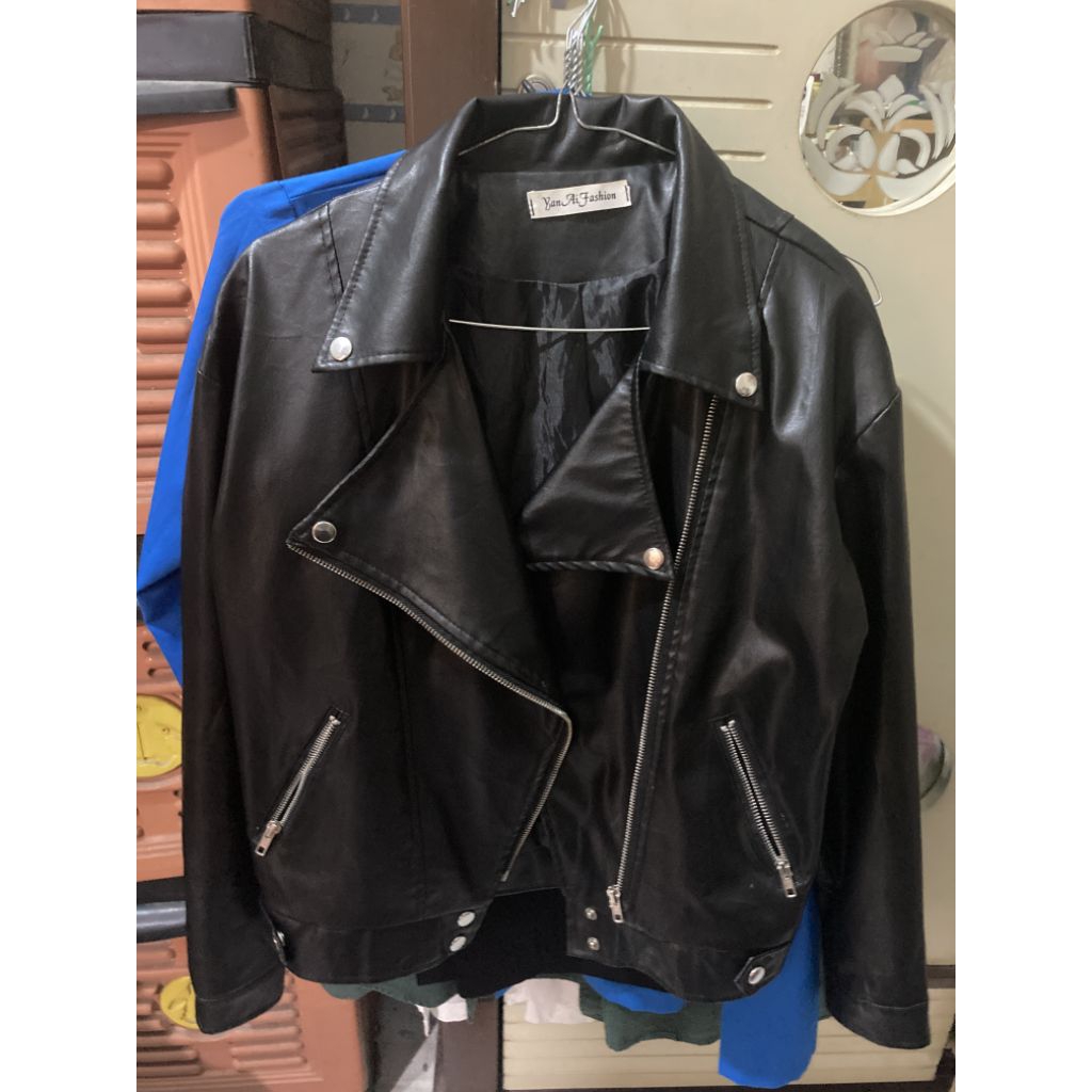 leather jacket preloved