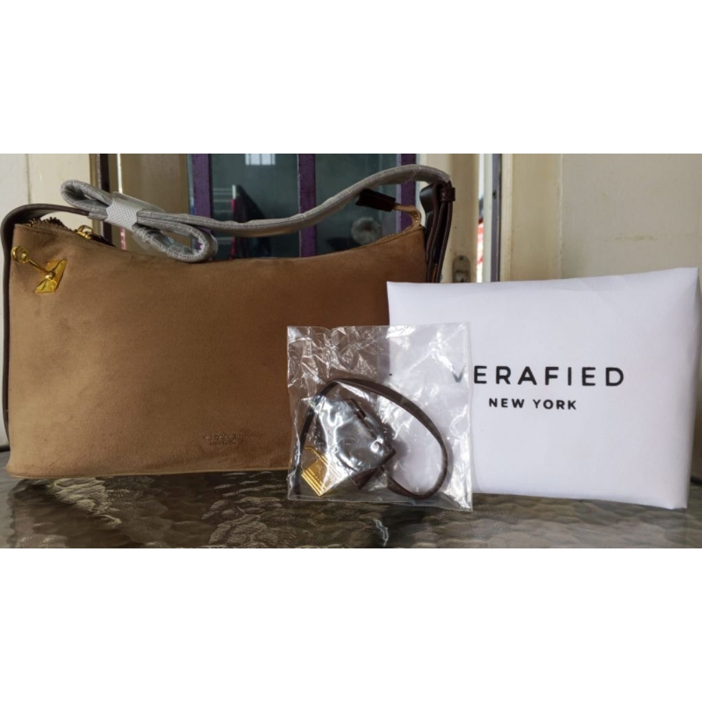 VERAVIED NEW YORK SUEDE KHAKI GIE CLOTHING