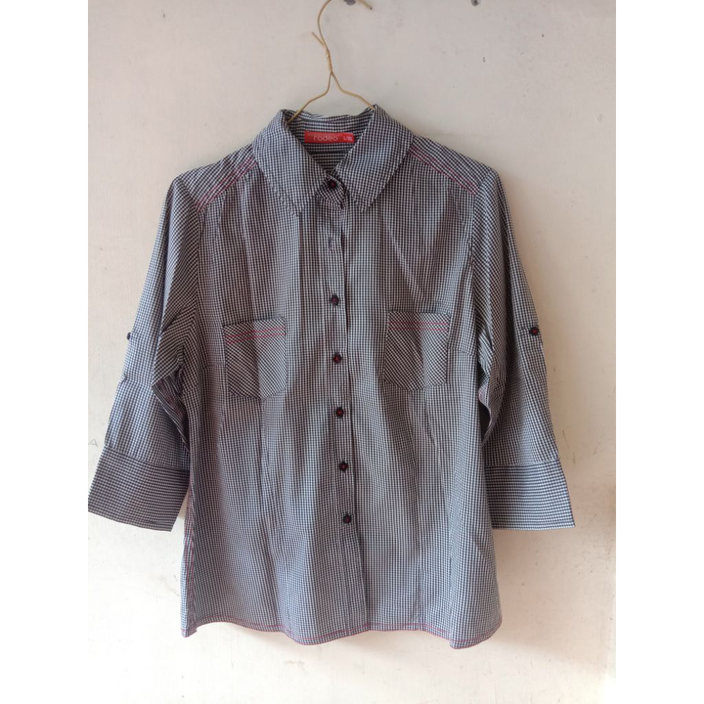 Preloved Kemeja Vintage